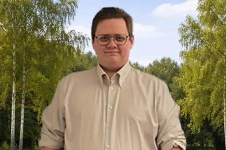 Anton (SD) vill ha mer husmanskost i skolan: ”Inte för att gulasch är äckligt eller så”