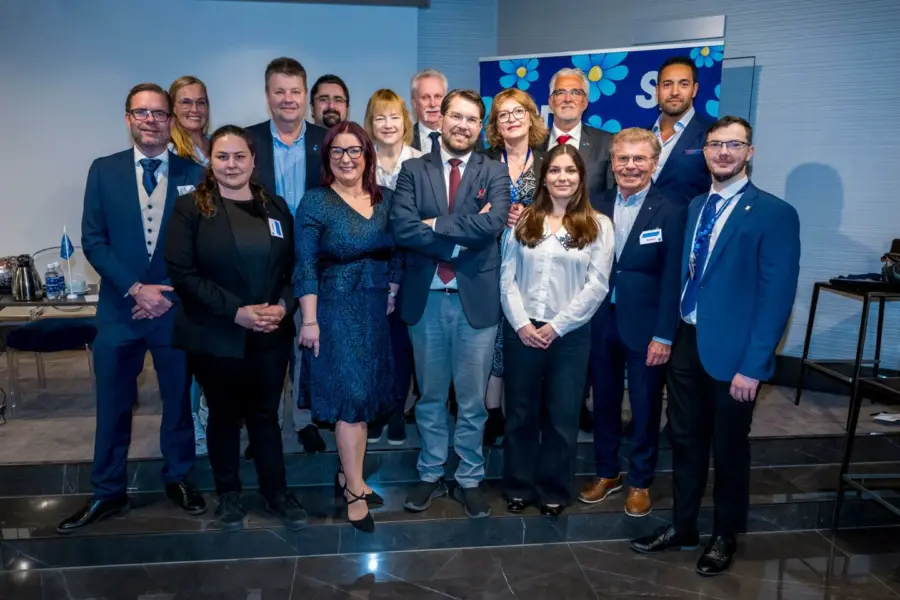 SD Göteborgs nyvalda Distriktsstyrelse tillsammans med Jimmie Åkesson