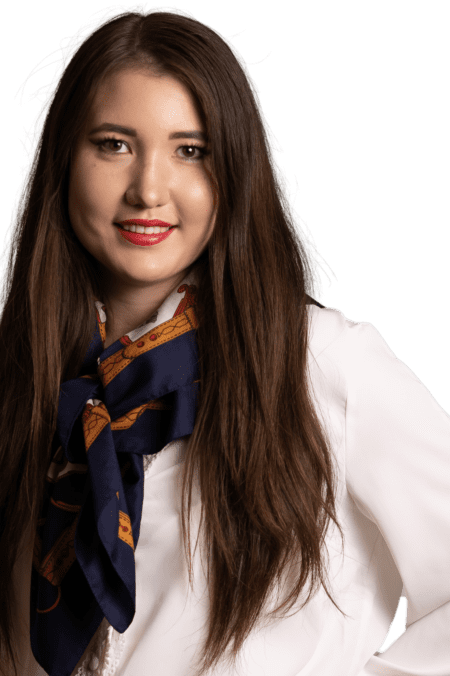 Bild på Yasmine Eriksson