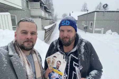 Flygbladsutdelning i snöigt Skellefteå