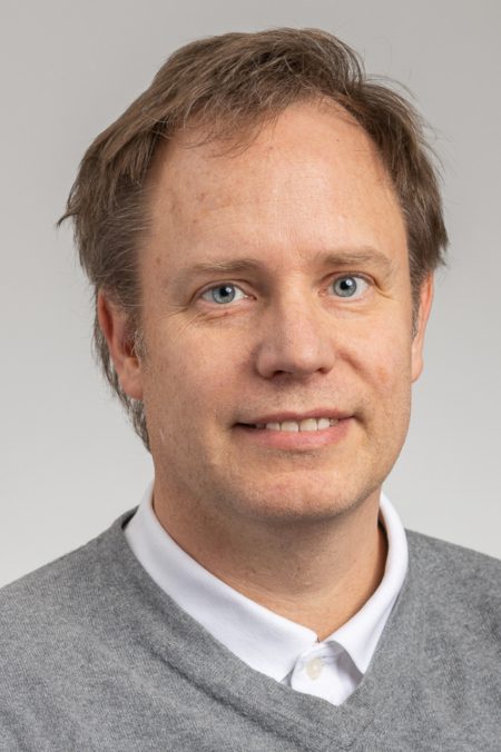 Bild på Tobias Karlsson