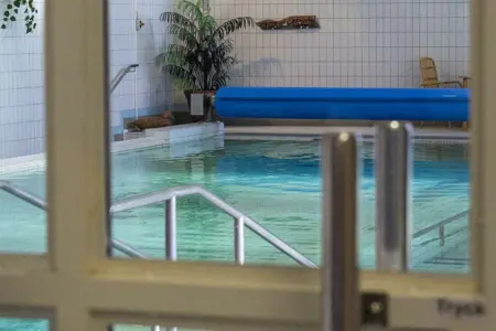 SD vill bevara varmvattenbassängen!