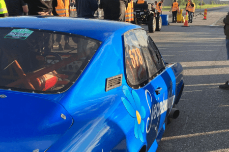 Läs följande artiklar om vår medverkan på Streetracing-SM på Lunda Flygfält.